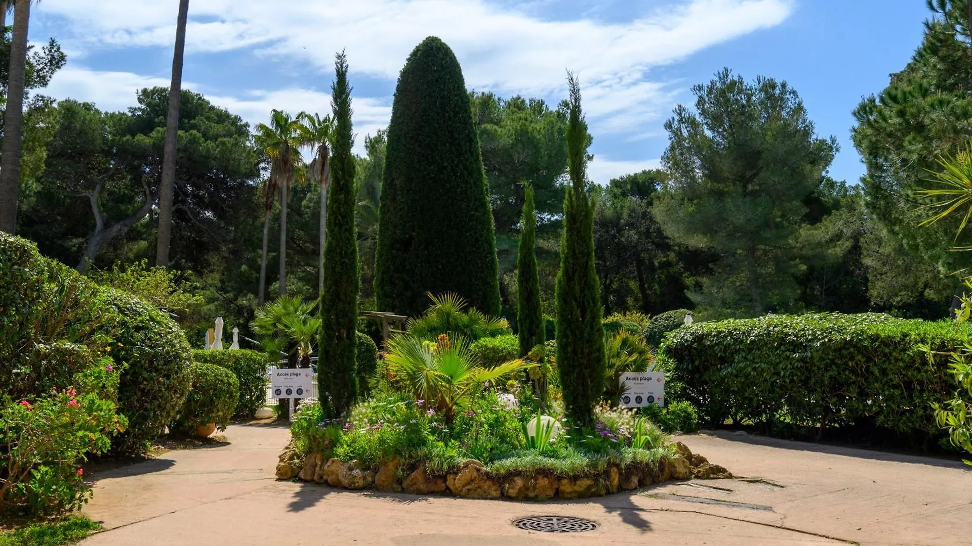 Le Studio De Giens Hyères 0*,  Francja
